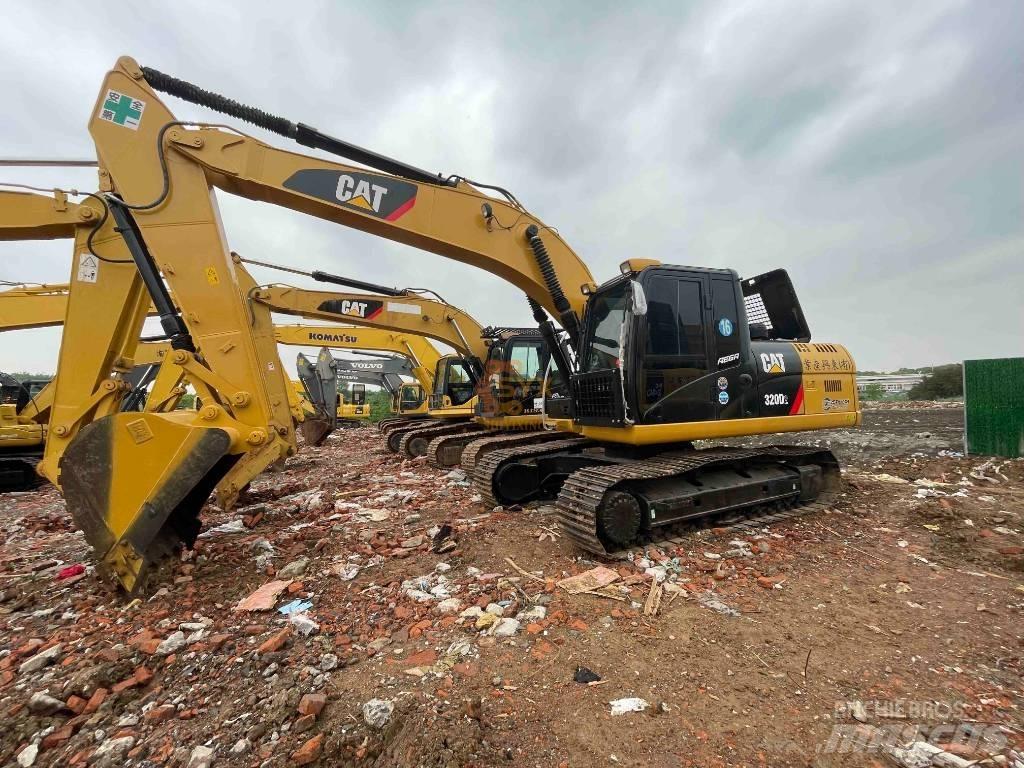 CAT 320 DL Lánctalpas kotrók