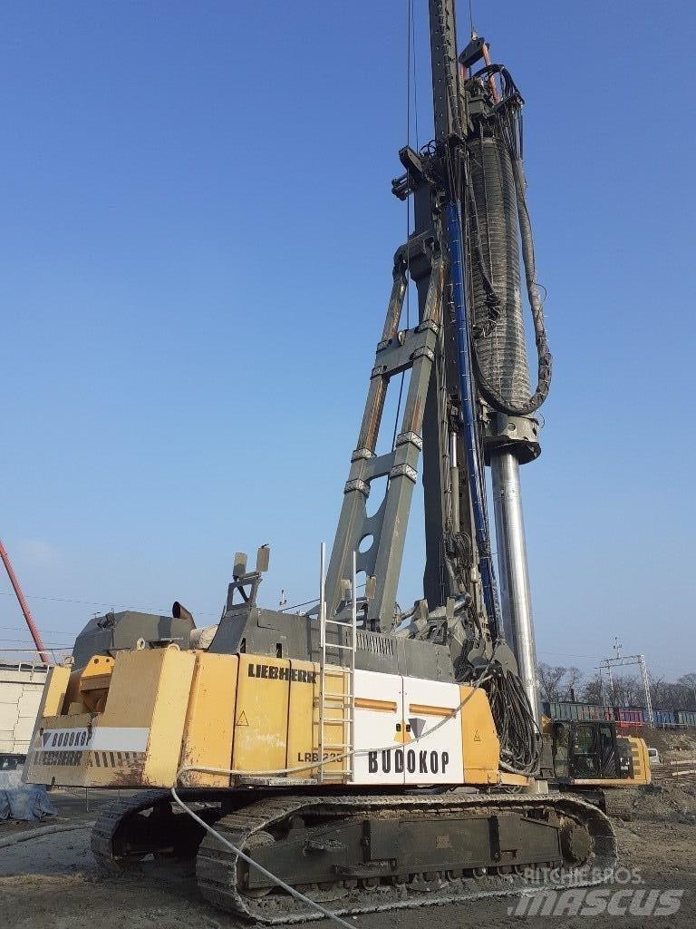 Liebherr LRB255 Cölöp fúrók