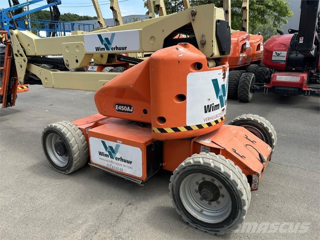 JLG E450AJ (2005) Karos emelők