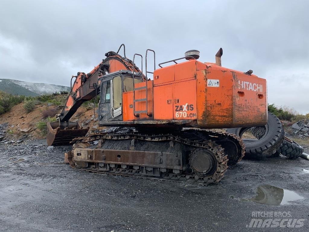 Hitachi 670 LCH-3 Lánctalpas kotrók