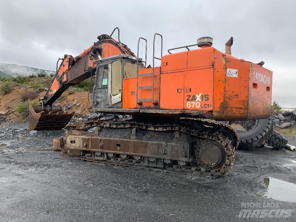 Hitachi 670 LCH-3 Lánctalpas kotrók