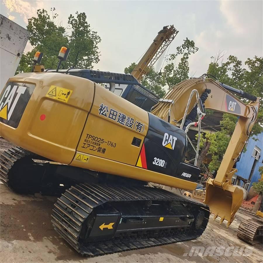 CAT 320 D Lánctalpas kotrók