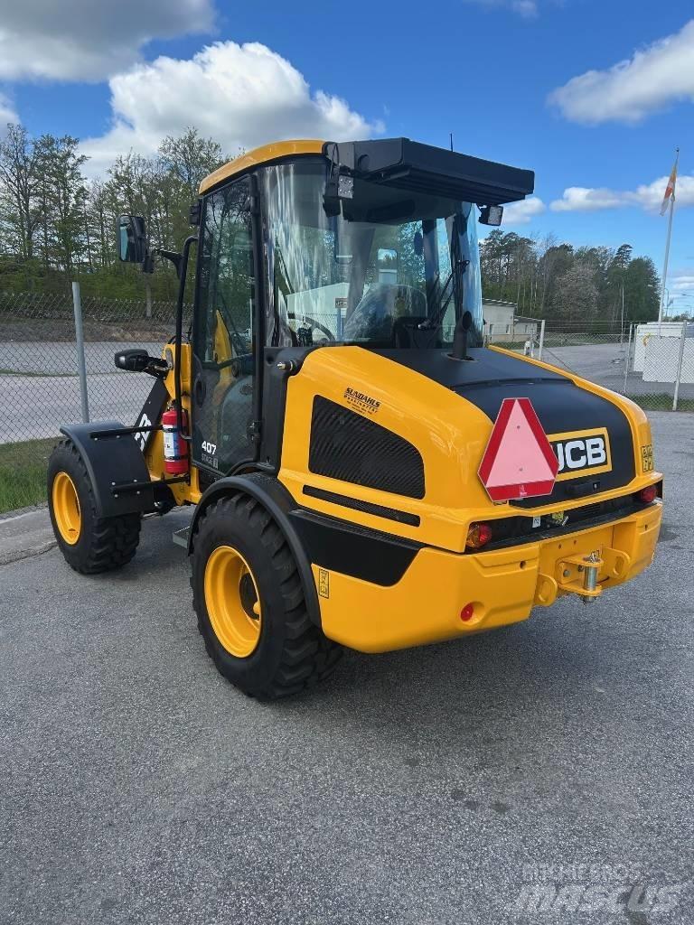 JCB 407 Gumikerekes homlokrakodók
