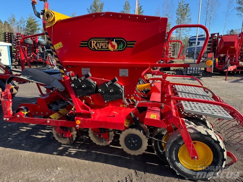 Väderstad Rapid 300C Vetőgépek