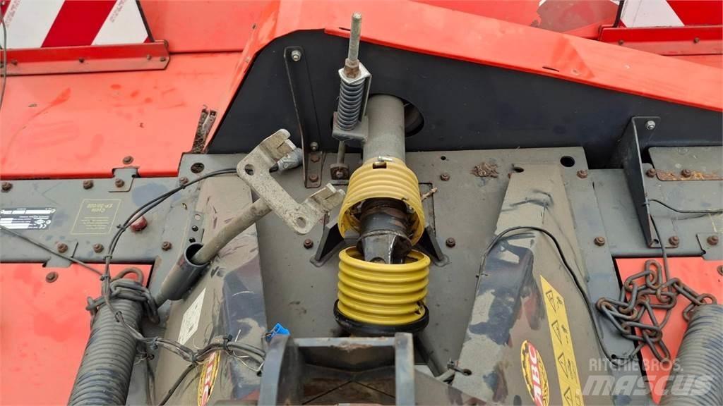 Kuhn PZ 300 F Öntöző Kaszák