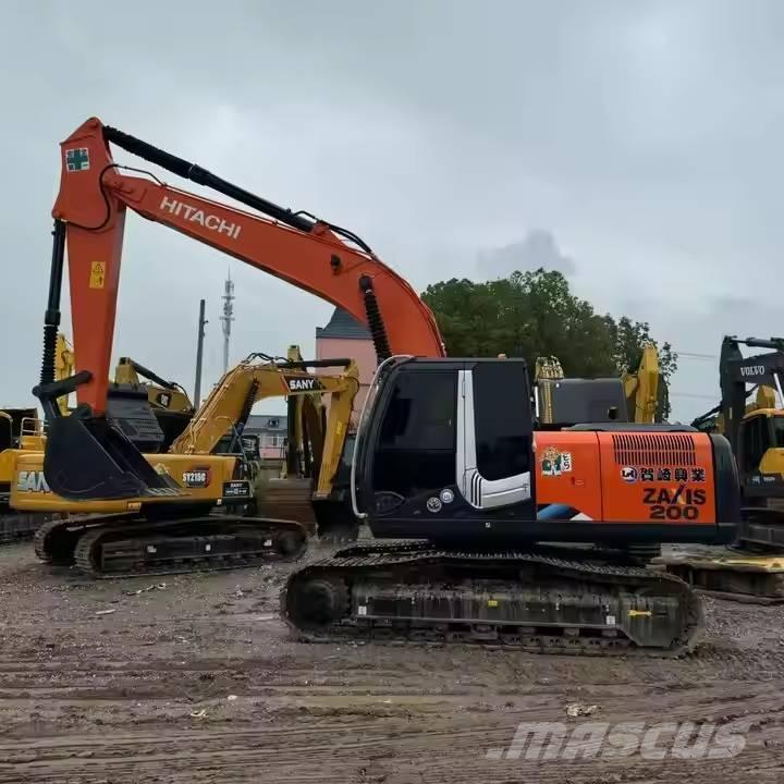 Hitachi ZX200 Lánctalpas kotrók