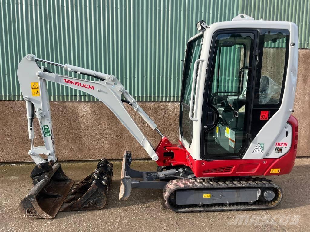 Takeuchi TB 216 A Mini kotrók < 7t