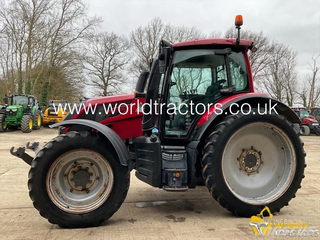 Valtra N 124 Traktorok
