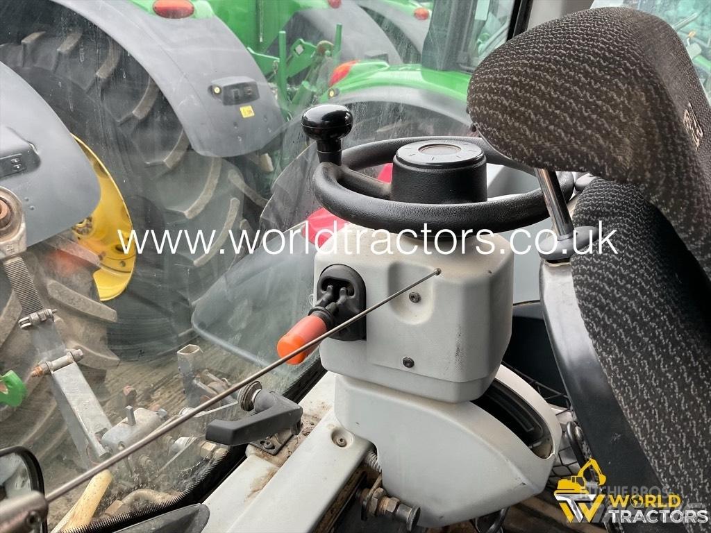 Valtra N 124 Traktorok