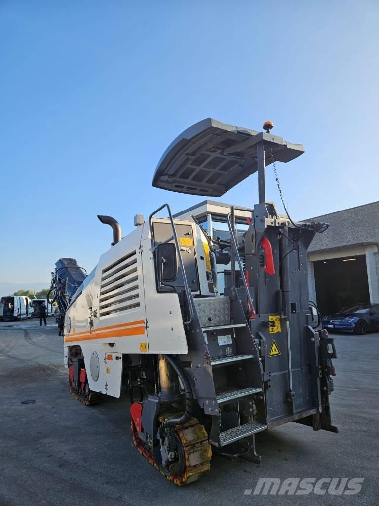 Wirtgen W 100 F Aszfalt marók