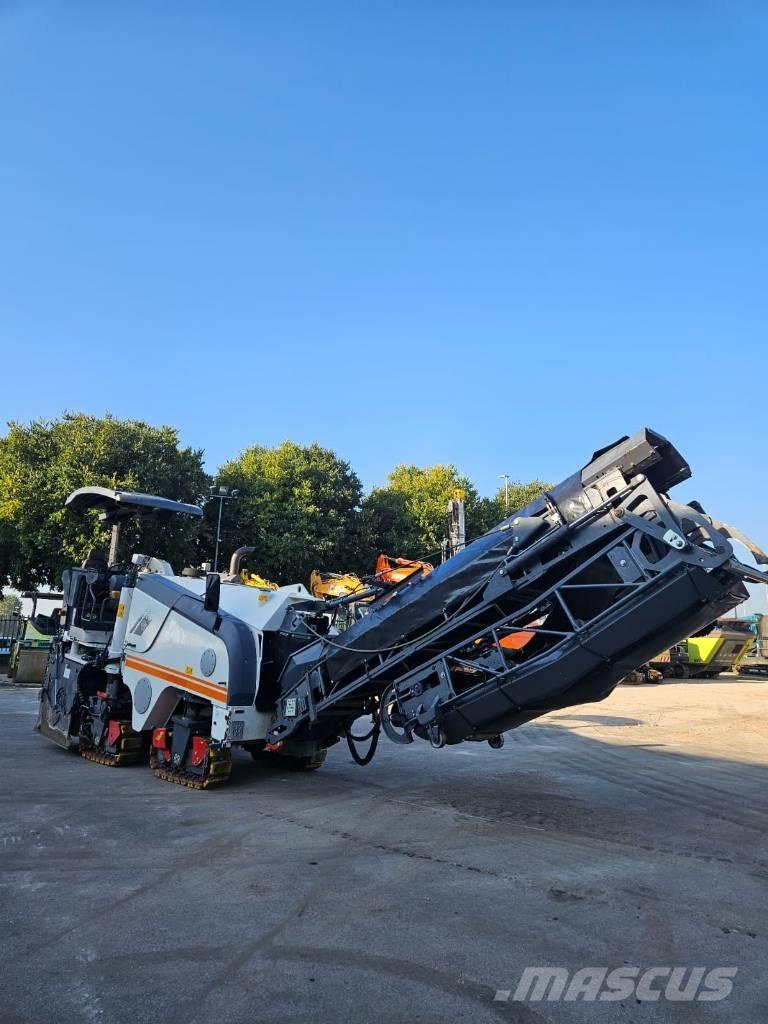 Wirtgen W 100 F Aszfalt marók