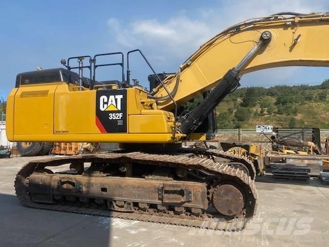 CAT 352 F Lánctalpas kotrók