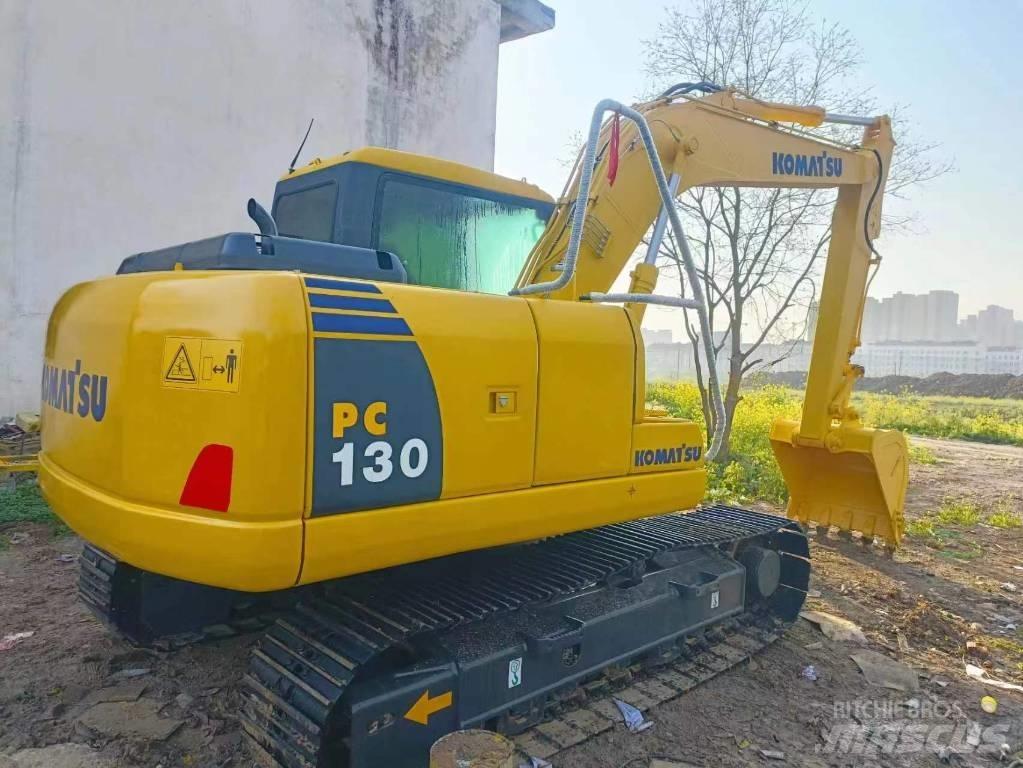 Komatsu PC 130-7 Lánctalpas kotrók