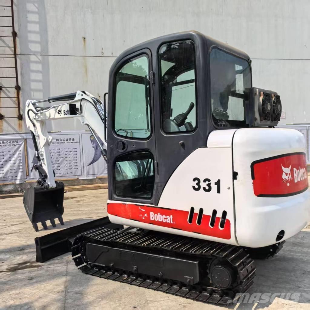 Bobcat 331 Mini kotrók < 7t