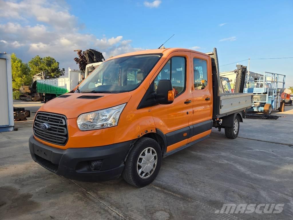Ford Transit Kis teherszállító/Platós kocsi