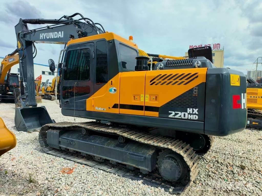 Hyundai HX220HD Lánctalpas kotrók