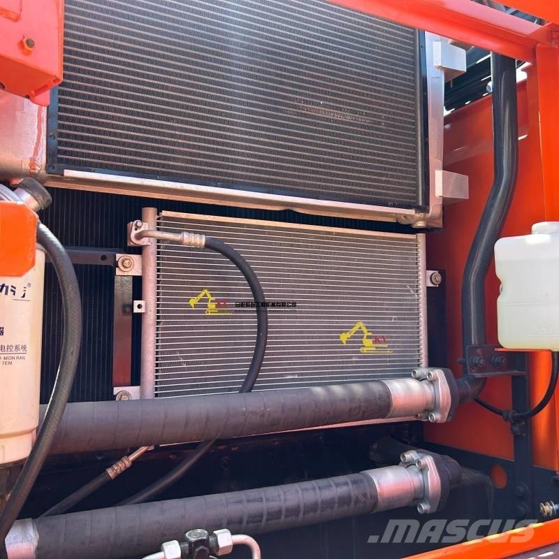 Doosan DX225-9C Lánctalpas kotrók