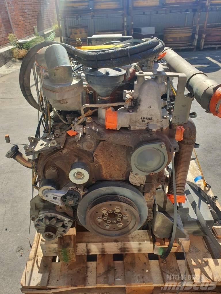 Liebherr D924 TIE A4 Motorok