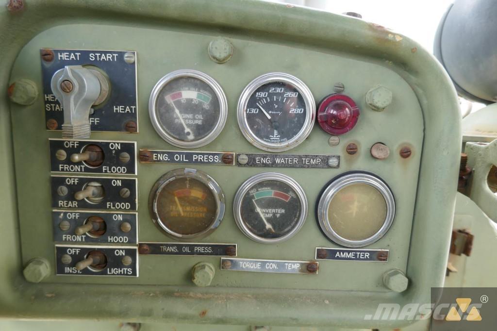 CAT D7F Ex-army lánctalpas dózerek