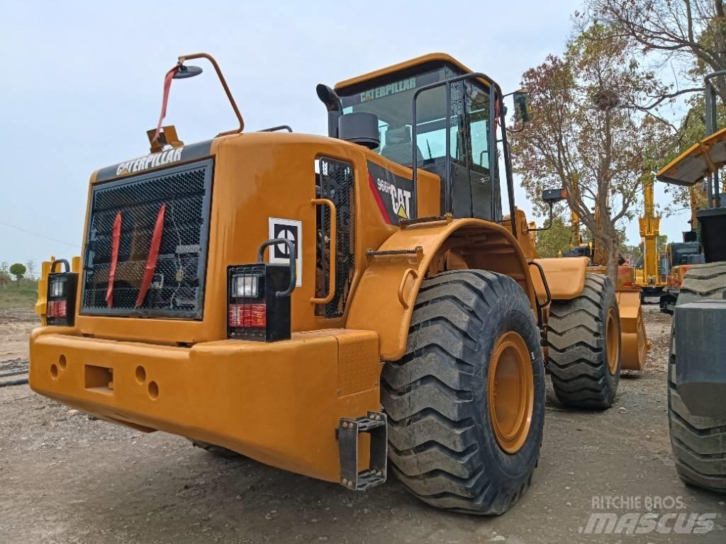 CAT 966 H Gumikerekes homlokrakodók