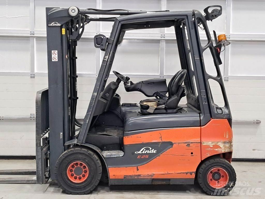 Linde E25-01 Elektromos targoncák