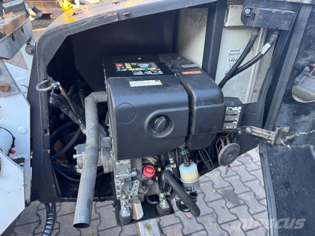 Dino 160 XT Pótkocsira szerelt emelők és állványok