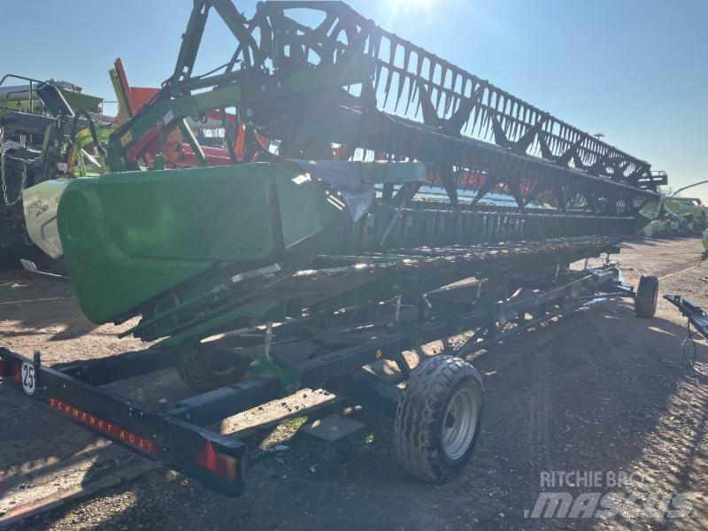 John Deere T 670 i Kombájnok