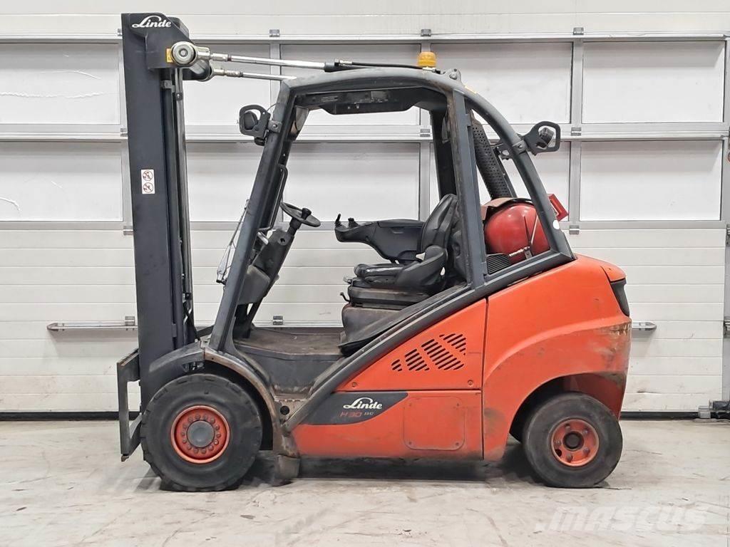 Linde H30T-02 Gázüzemű targoncák