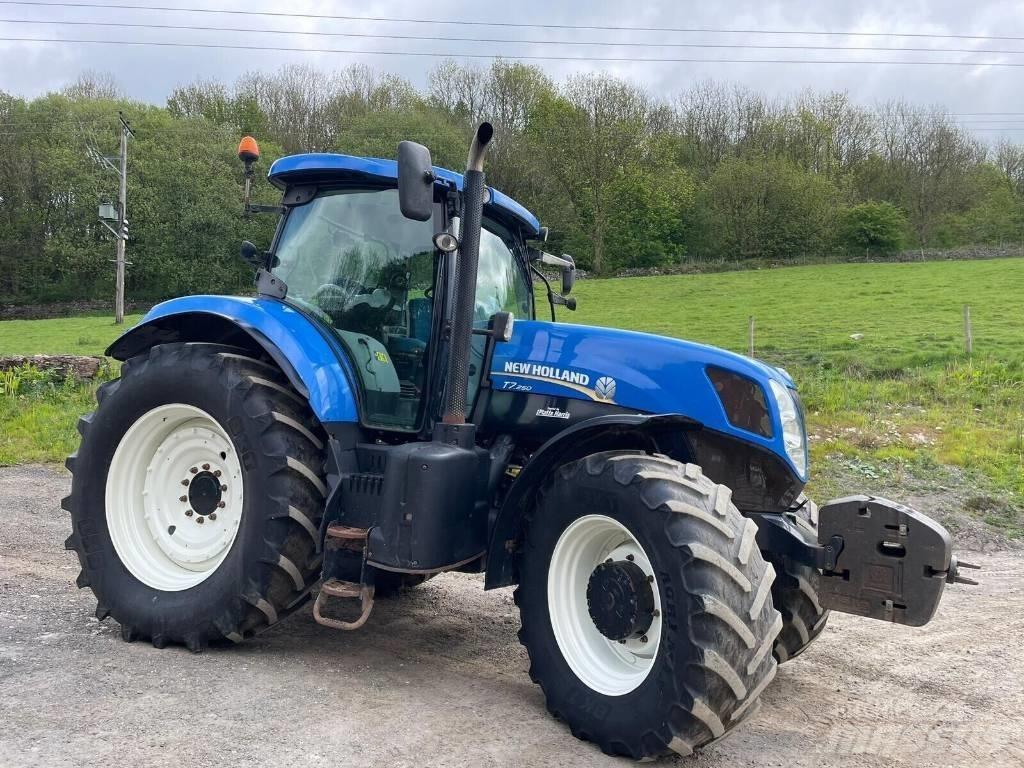 New Holland T 7.250 Traktorok