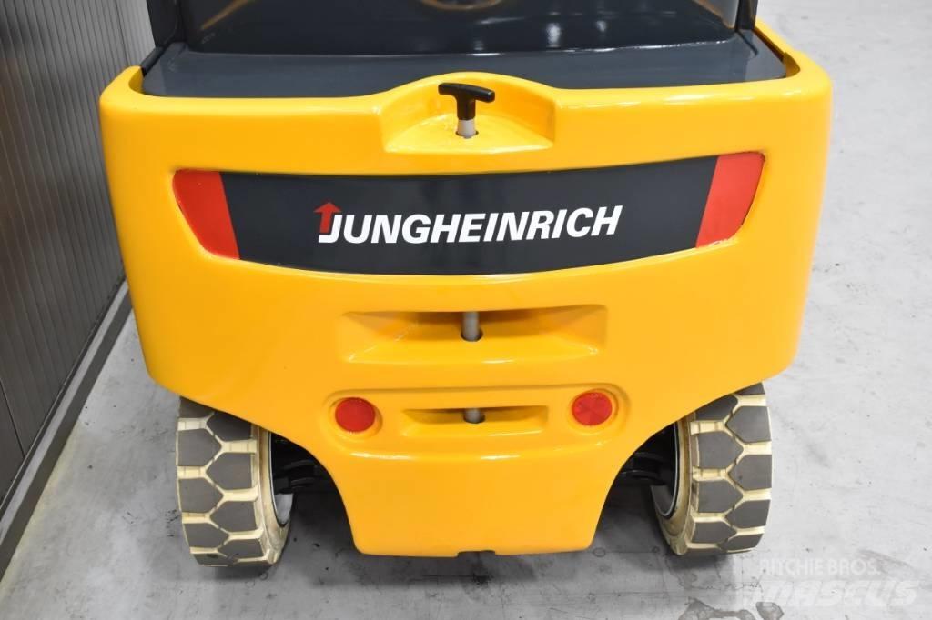 Jungheinrich EFG 318 Elektromos targoncák