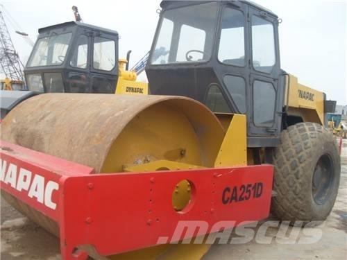 Dynapac CA 30 D Egydobos hengerek