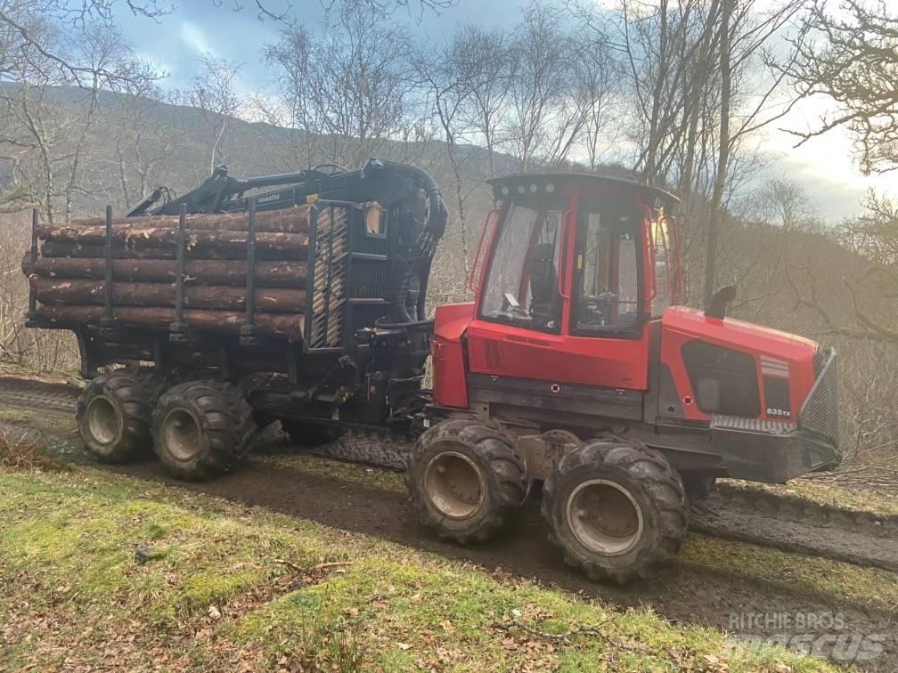 Komatsu 835tx Kihordók