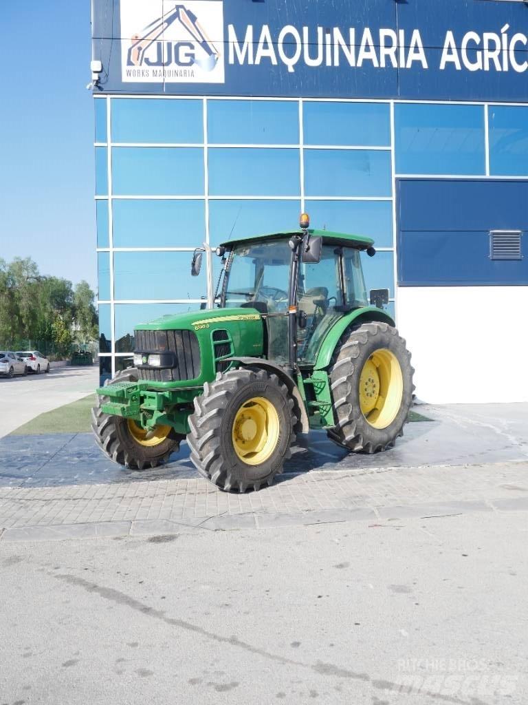 John Deere 6130 D Traktorok