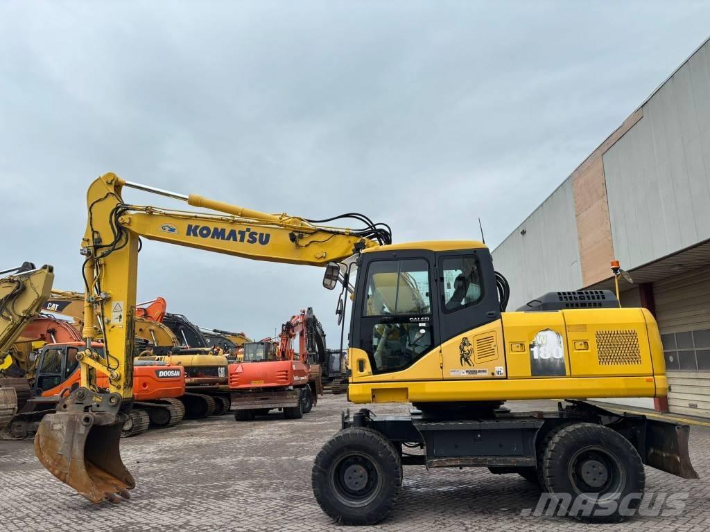 Komatsu PW 180-7 Gumikerekes kotrók