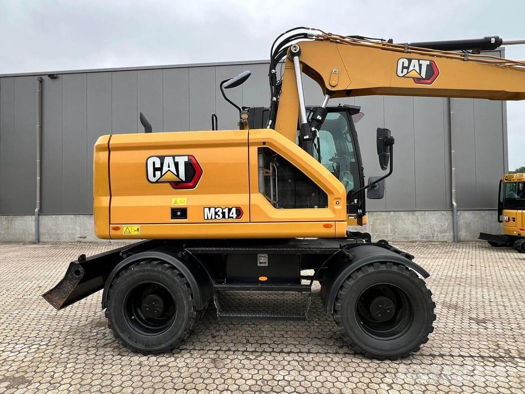 CAT M314-07 Gumikerekes kotrók