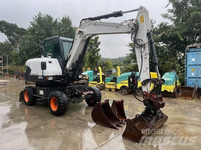 Bobcat E 57 W Gumikerekes kotrók