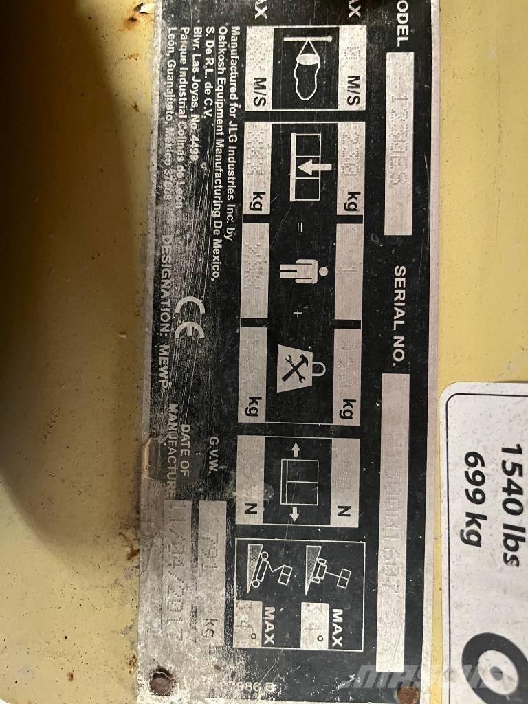 JLG 1230 ES Személyemelők