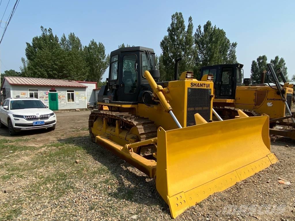 Shantui SD 16 lánctalpas dózerek