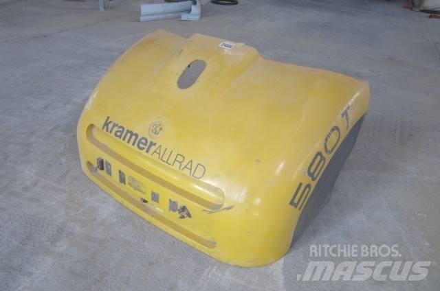 Kramer 580T Vezetőfülke és belső tartozékok