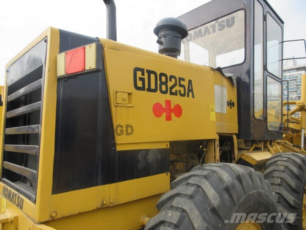 Komatsu GDD 623 Gréderek