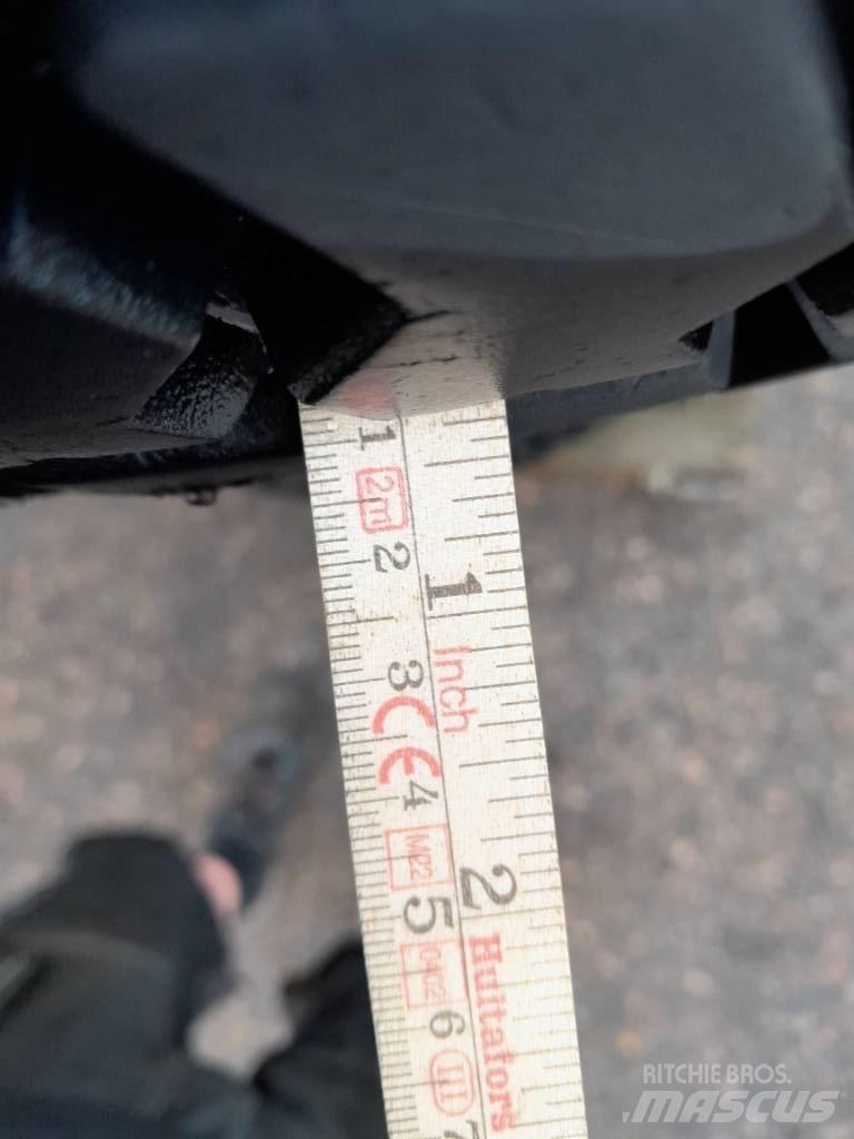 Dunlop 12,5-18 Hjul Gumiabroncsok, kerekek és felnik