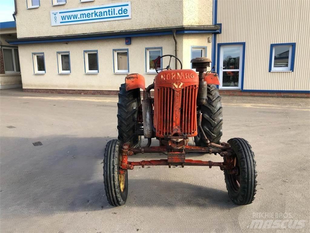 Normag NG20 Traktorok