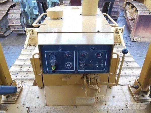 CAT D6G lánctalpas dózerek