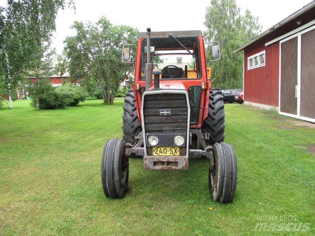 Massey Ferguson 590 Traktorok