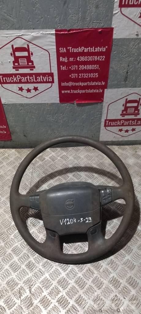 Volvo FH 12 20750211 Vezetőfülke és belső tartozékok