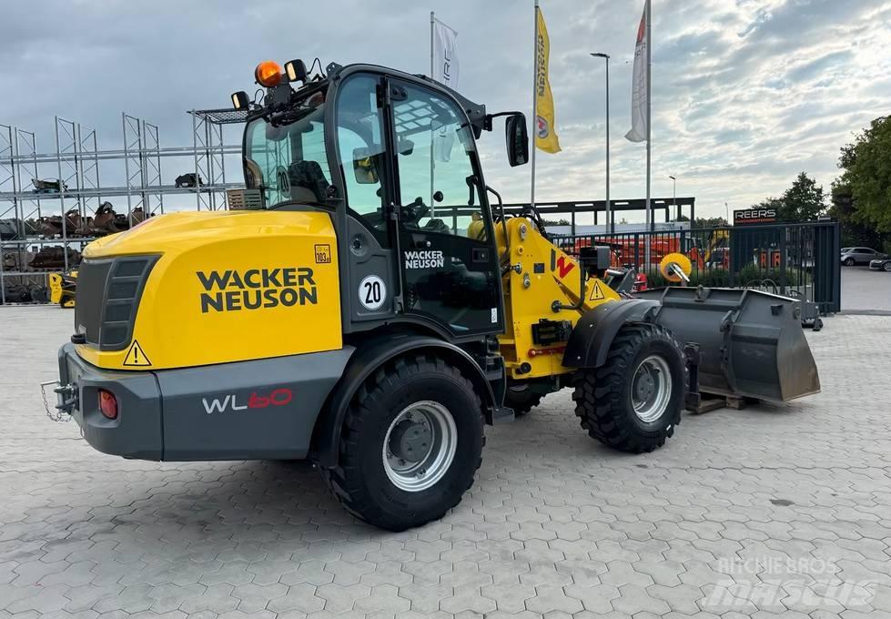 Wacker Neuson WL 60 Gumikerekes homlokrakodók