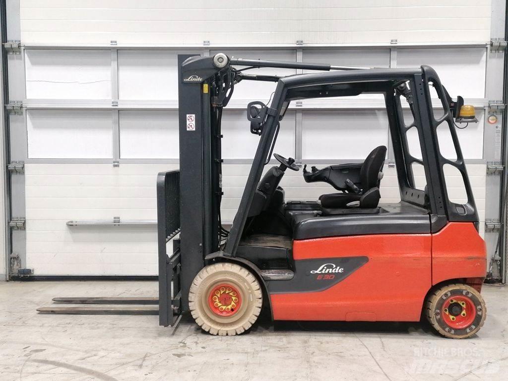 Linde E30L-01 Elektromos targoncák