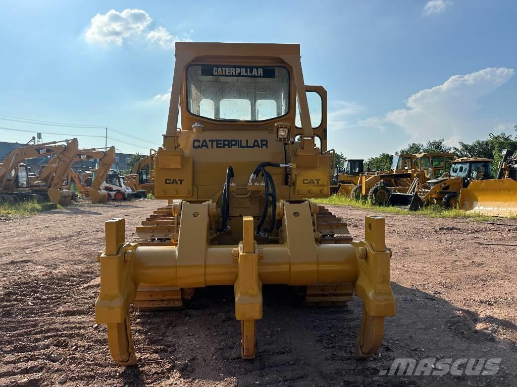 CAT D7G lánctalpas dózerek