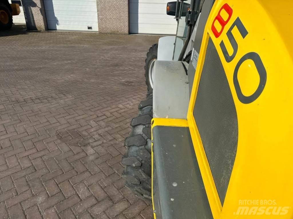 Kramer 850 / 346 Gumikerekes homlokrakodók