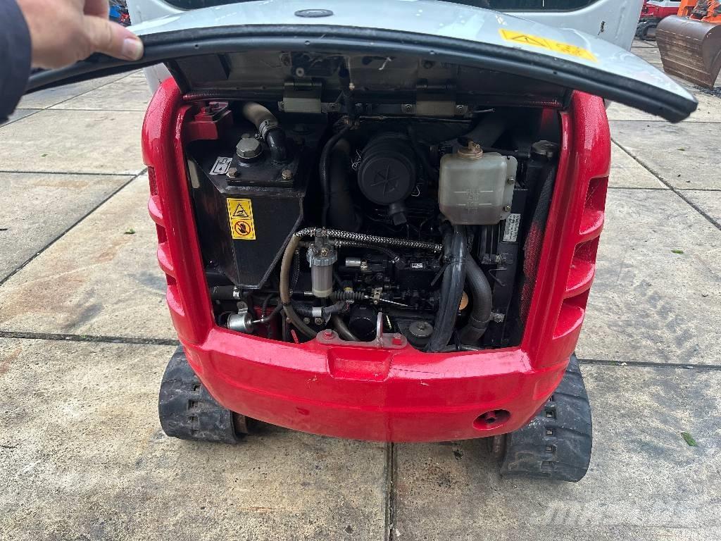 Takeuchi TB 216 Mini kotrók < 7t